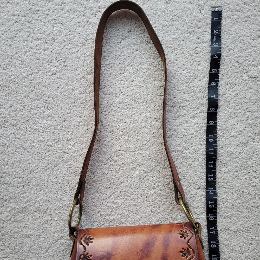 Stunning Artisan Shoulder Tooled Full Grain Genuine Leather Bag - Picture 10 of 13